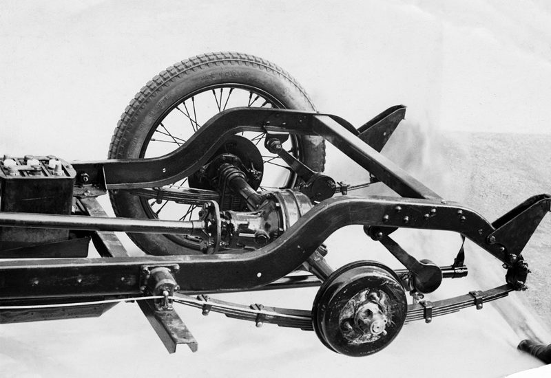 LAT photoscan Light Car 1929 Minor chassis rear 1928 show ws b